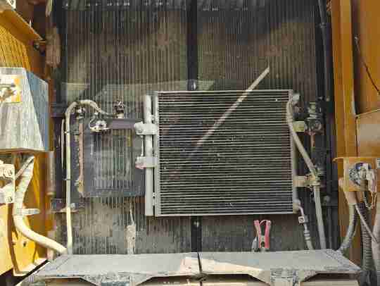 徐工XE245G履帶式挖掘機