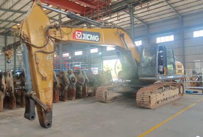 徐工XE335DK履帶式挖掘機