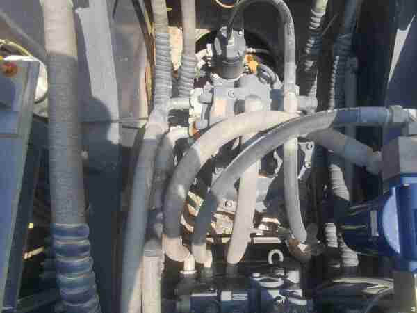 徐工XE550DK履带式挖掘机