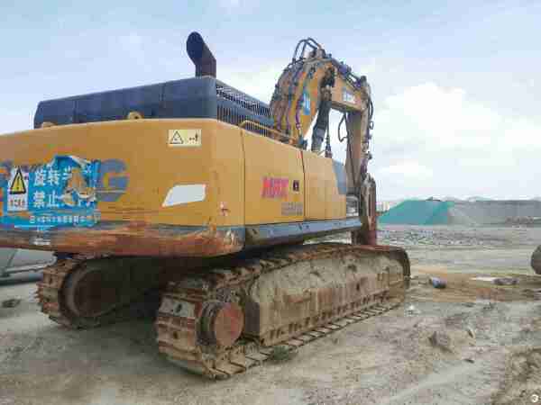 徐工XE550DK履带式挖掘机