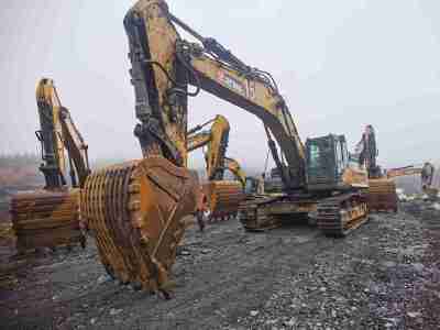 徐工XE550DK履帶式挖掘機