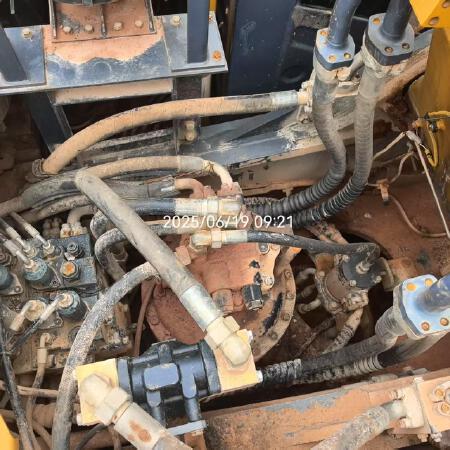 徐工XE490DK履带式挖掘机