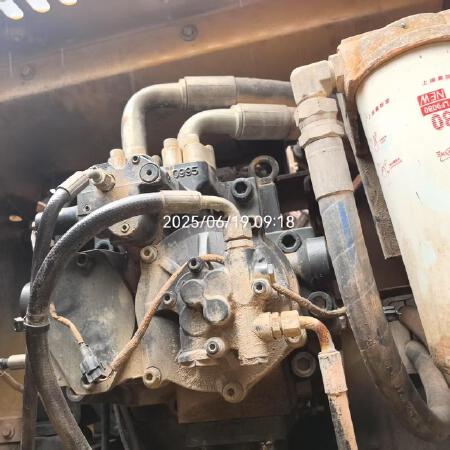 徐工XE490DK履带式挖掘机