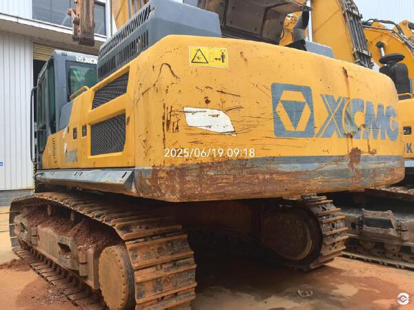 徐工XE490DK履带式挖掘机