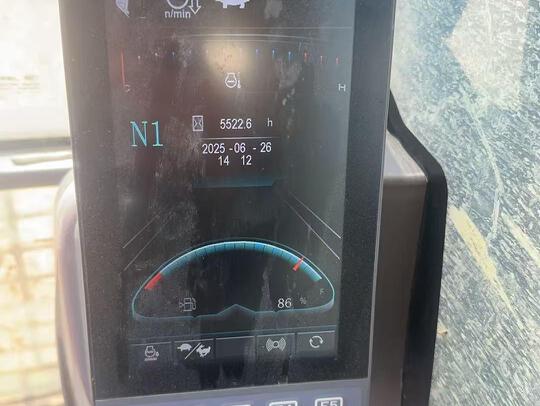 徐工XE490DK履带式挖掘机