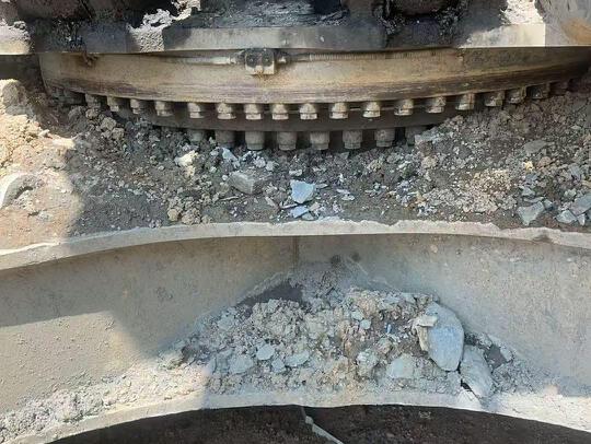 徐工XE490DK履带式挖掘机