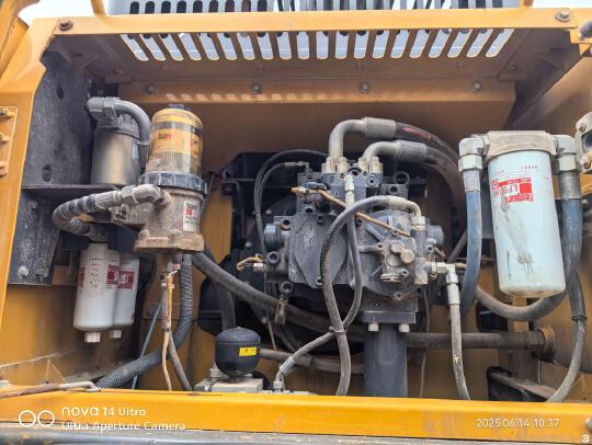 徐工XE490DK履带式挖掘机