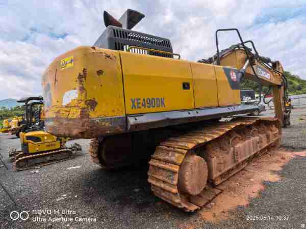 徐工XE490DK履带式挖掘机