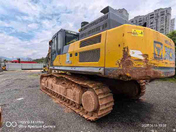 徐工XE490DK履带式挖掘机