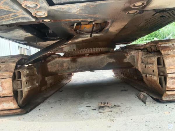 徐工XE490DK履帶式挖掘機