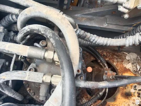 徐工XE490DK履帶式挖掘機