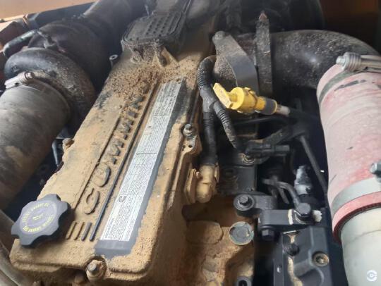 徐工XE335DK履帶式挖掘機(jī)