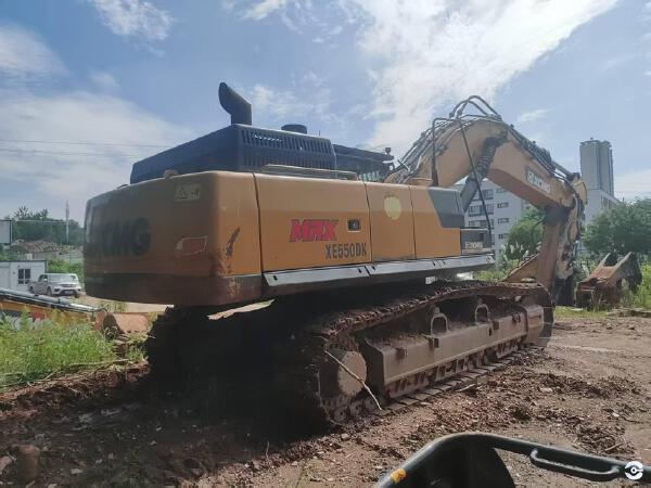 徐工XE550DK履帶式挖掘機