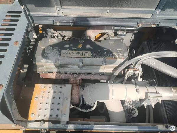 徐工XE550DK履帶式挖掘機