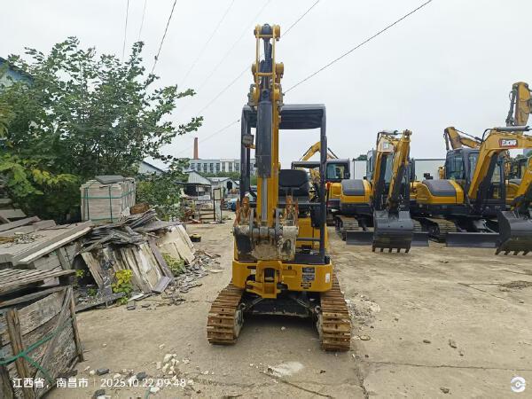 徐工XE17U履帶式挖掘機