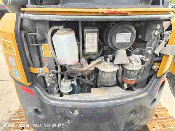 徐工XE17U履帶式挖掘機