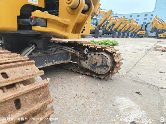 徐工XE17U履帶式挖掘機