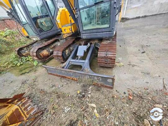 徐工XE75G履帶式挖掘機