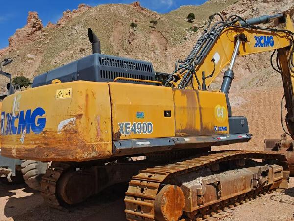 徐工XE490D履带式挖掘机
