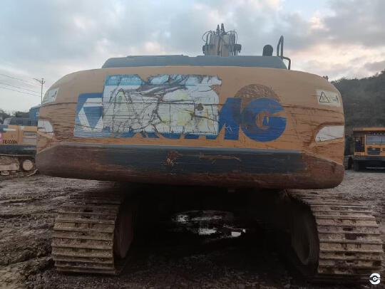 徐工XE270DK履帶式挖掘機(jī)