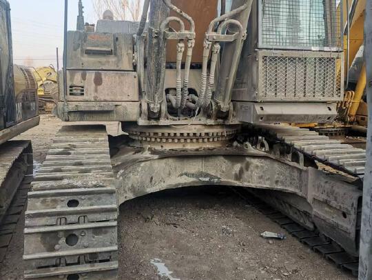 徐工XE550DK履帶式挖掘機