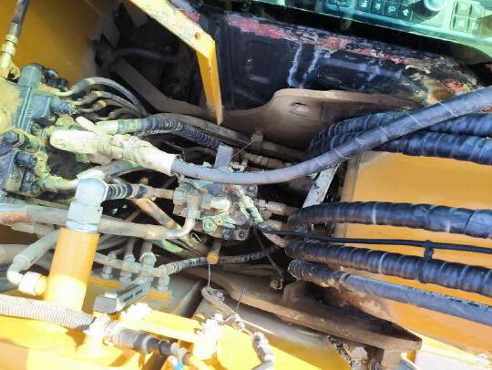 徐工XE75G履帶式挖掘機