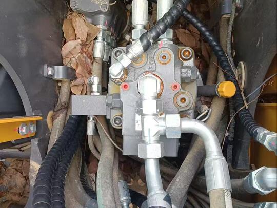 徐工XE75G履帶式挖掘機(jī)