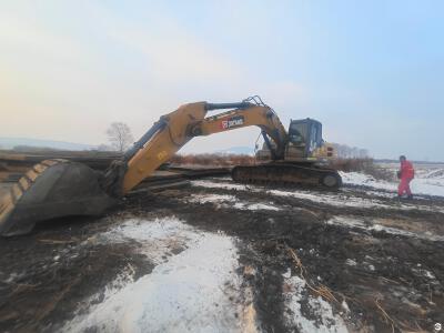 徐工XE310DA履帶式挖掘機