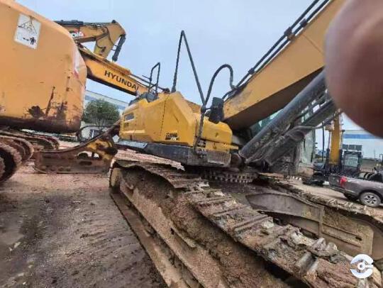 徐工XE380GK履帶式挖掘機