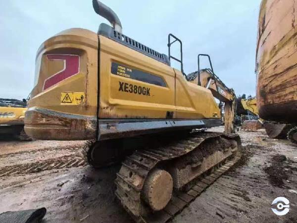 徐工XE380GK履帶式挖掘機
