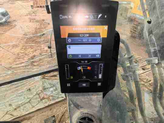 徐工XE380GK履帶式挖掘機