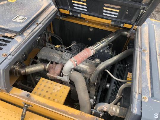 徐工XE380GK履帶式挖掘機