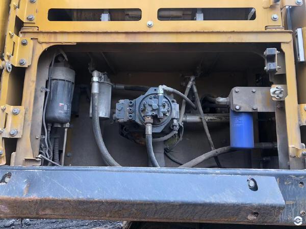 徐工XE380GK履帶式挖掘機