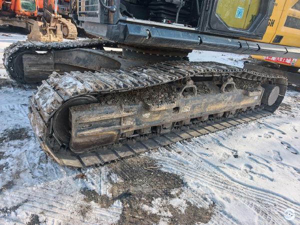 徐工XE245GH履帶式挖掘機