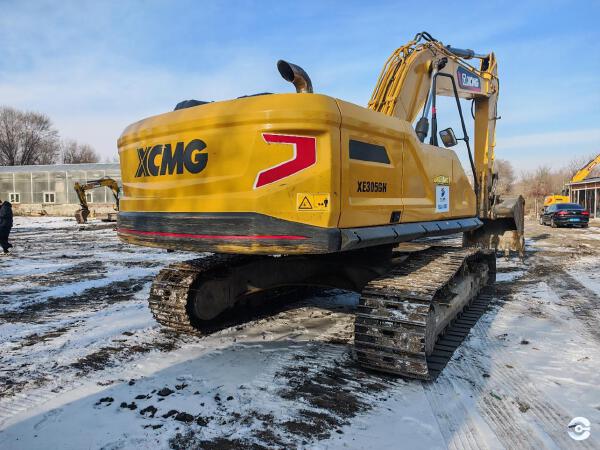 徐工XE245GH履帶式挖掘機