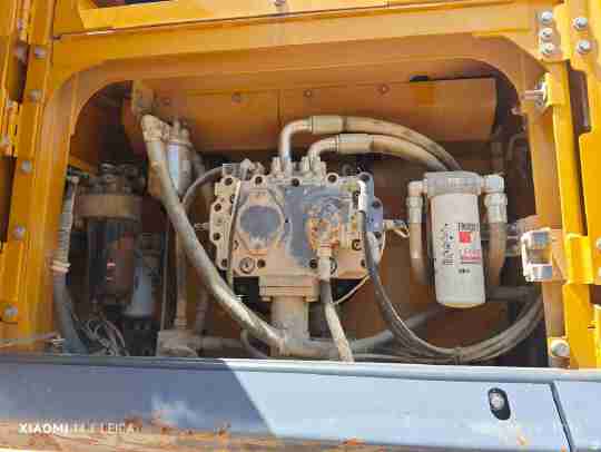 徐工XE600DKMAX履帶式挖掘機