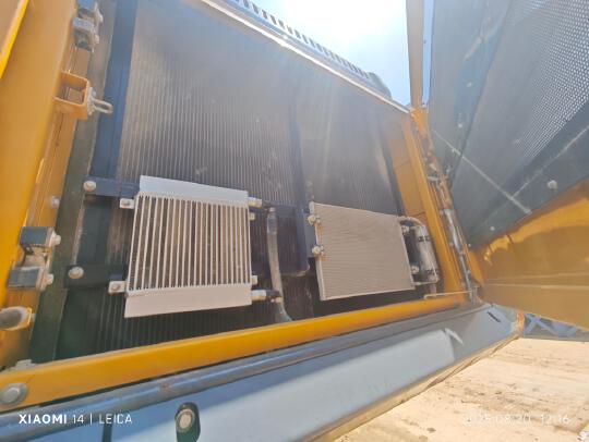 徐工XE600DKMAX履帶式挖掘機