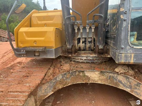 徐工XE200GA履帶式挖掘機