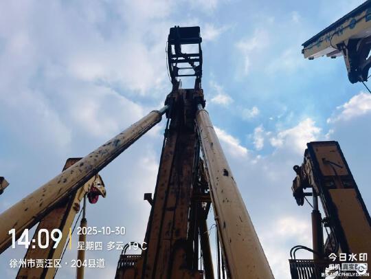 徐工XR320D旋挖鉆機(jī)