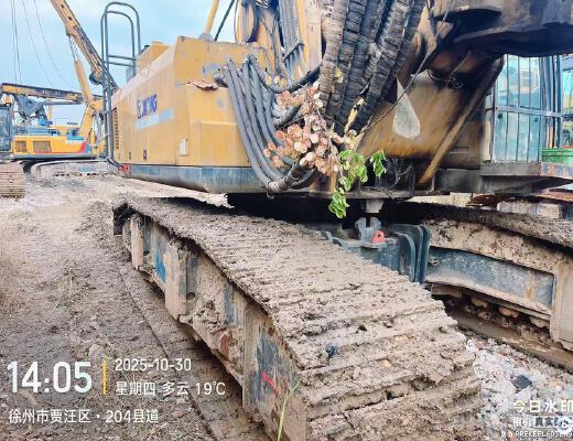 徐工XR320D旋挖钻机