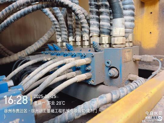 徐工XR320D旋挖鉆機