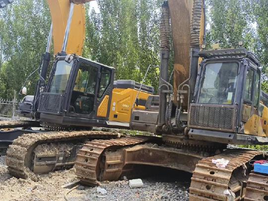 徐工XE550DK履帶式挖掘機