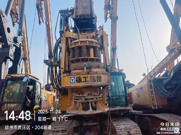 徐工XR240E旋挖鉆機