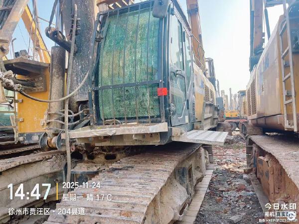 徐工XR240E旋挖鉆機(jī)