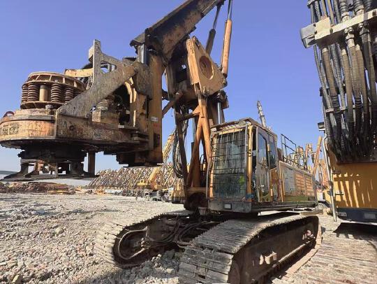 徐工XR360旋挖鉆機(jī)