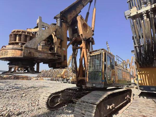 徐工XR360旋挖鉆機(jī)