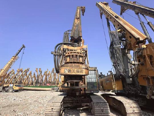 徐工XR360旋挖鉆機(jī)