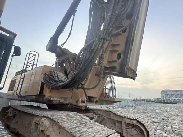 徐工XR400E旋挖鉆機