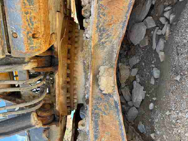 徐工XE400DK履帶式挖掘機