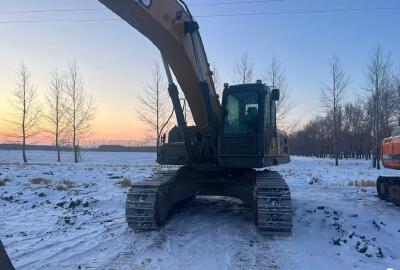 徐工XE380DK履帶式挖掘機